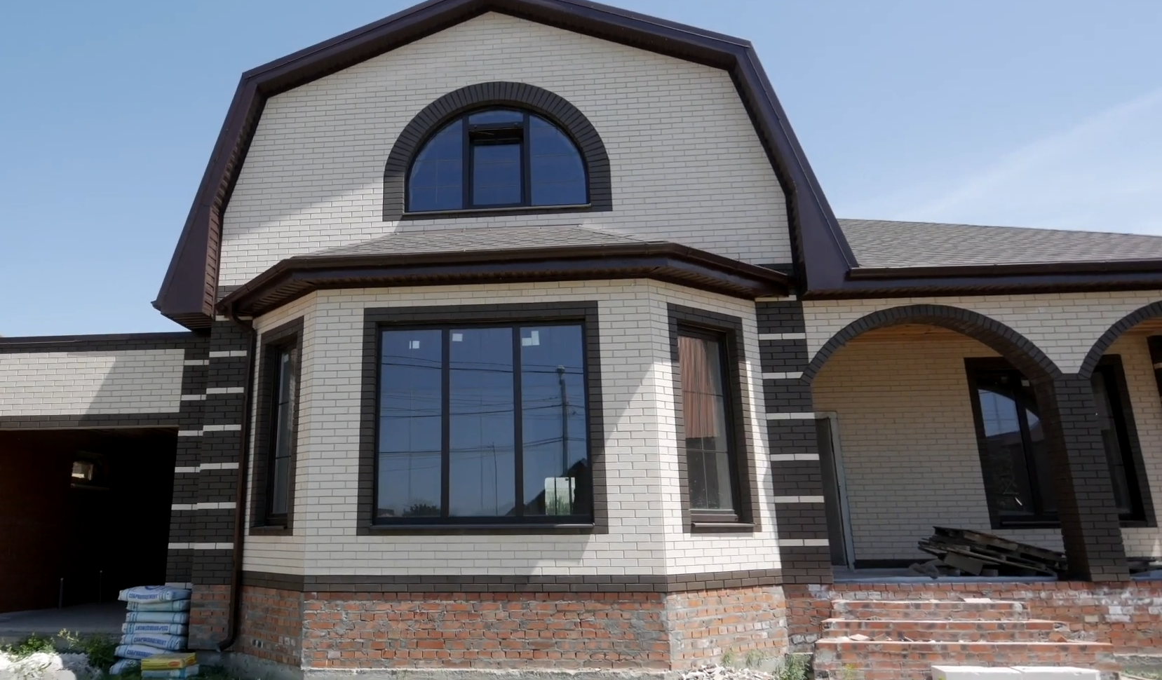 Теплые алюминиевые окна для загородного дома